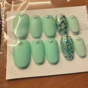 Mint Green Press On Nails Pearl Accent‎ Glitter False Nails 10 pc